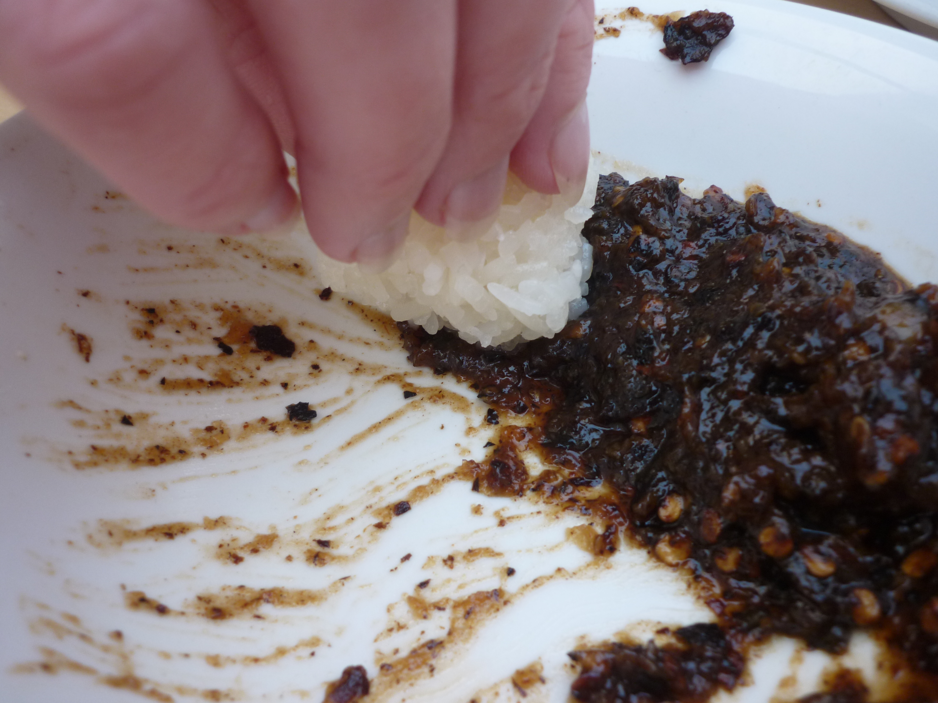 How to eat Laos Sticky Rice